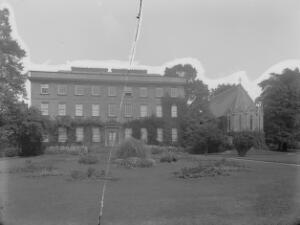 Open original Digital object