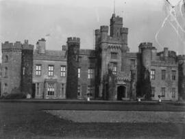 Hensol Castle, Llantrisant : Cowbridge Book.