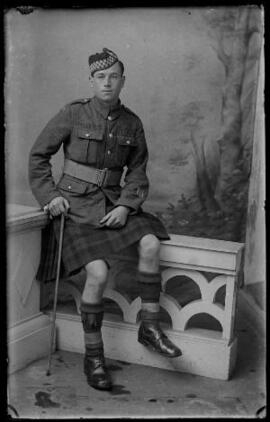 [Argyll & Sutherland Highlander with four wound stripes]