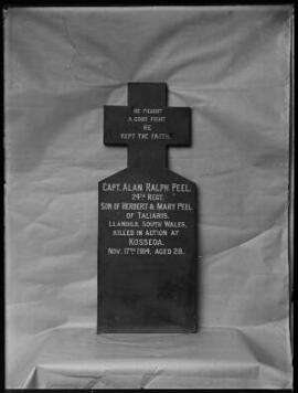[Headstone for Capt Alan Ralph Peel]