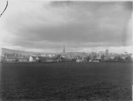 Monmouth fr The Fields