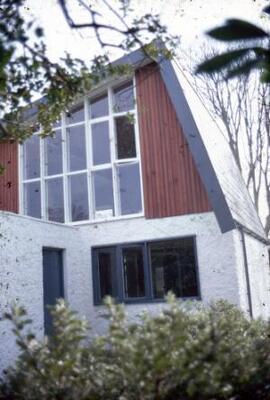 [Studio Entrance, Cefn Gadlys, Llansadwrn]